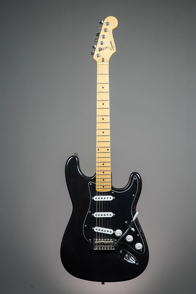 Bessie Fender Stratocaster Custom